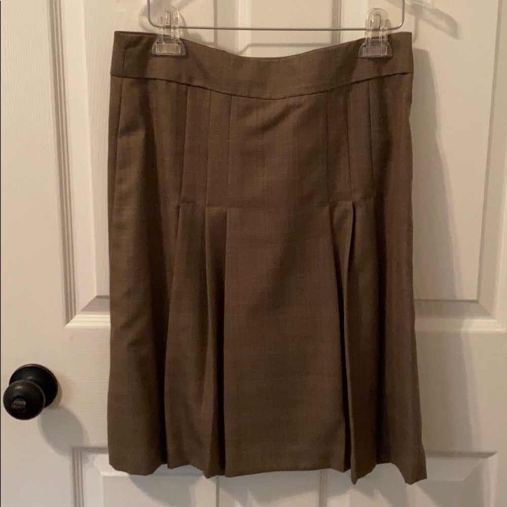 EUC Banana Republic skirt suit - Picture 6 of 8